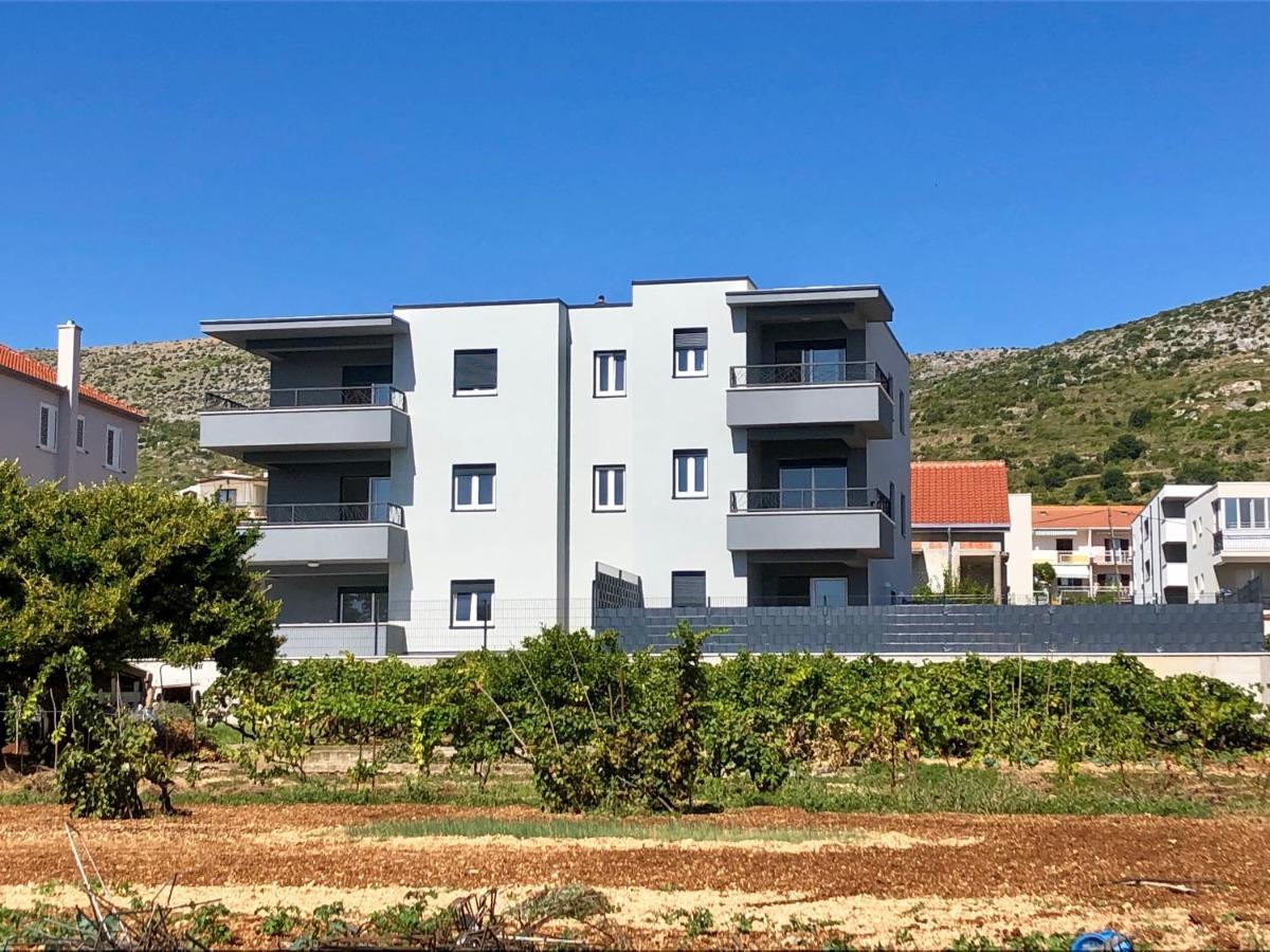 Apartment Tilda Trogir Luaran gambar